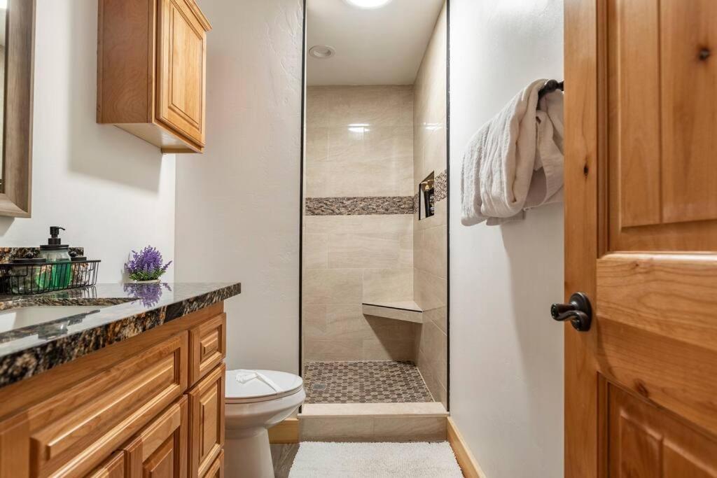 Modern Family Cabin Mins To Lake, Slopes & Hikes Big Bear City Exterior foto