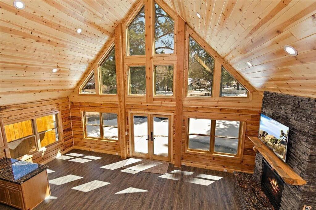 Modern Family Cabin Mins To Lake, Slopes & Hikes Big Bear City Exterior foto